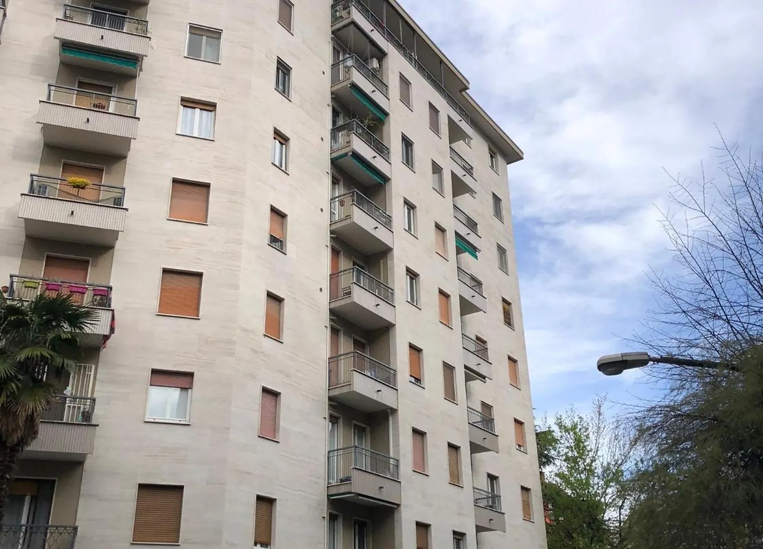 Apartment Luminoso Appartamento Vista San Siro Milan