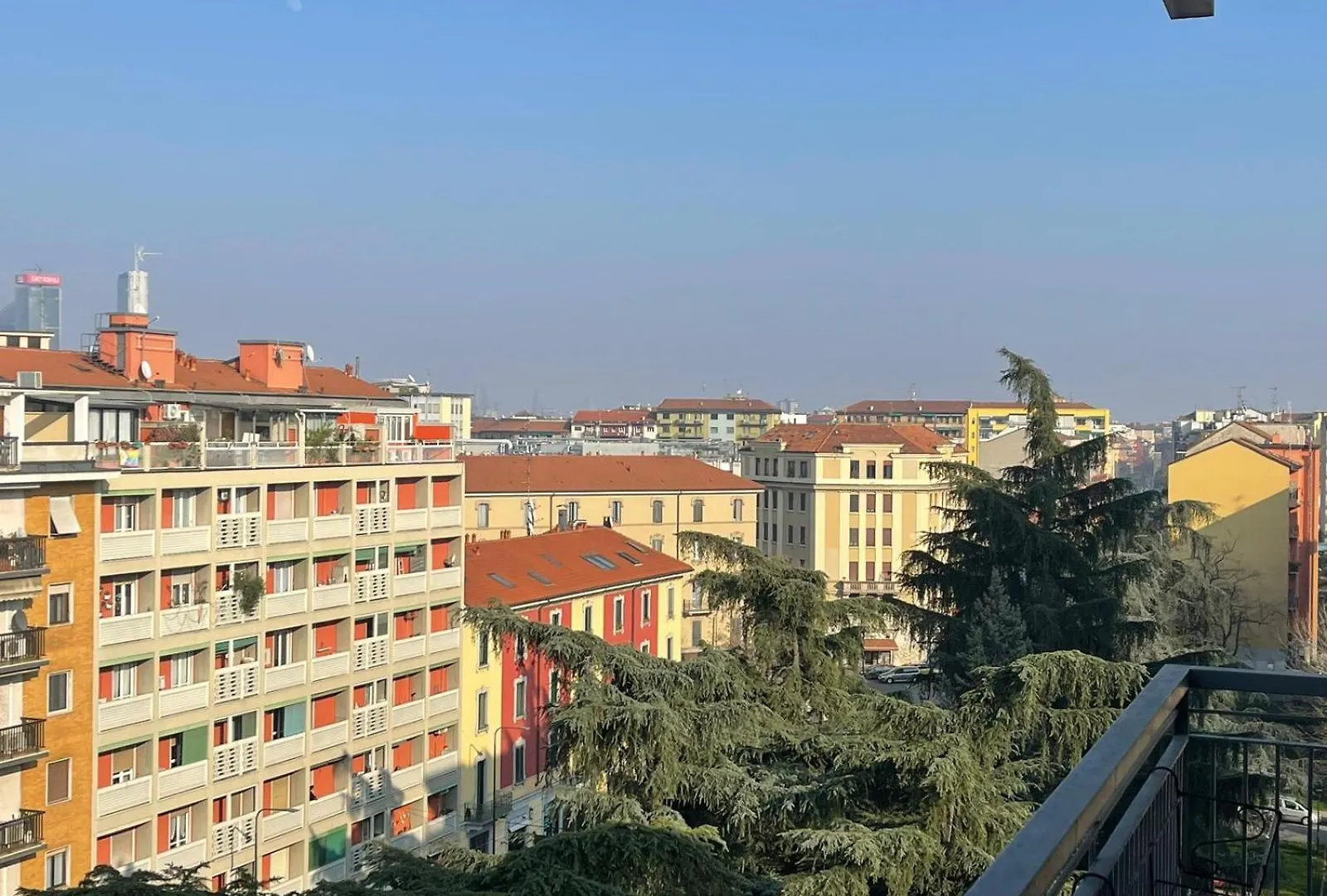 Apartment Luminoso Appartamento Vista San Siro Milan Italy